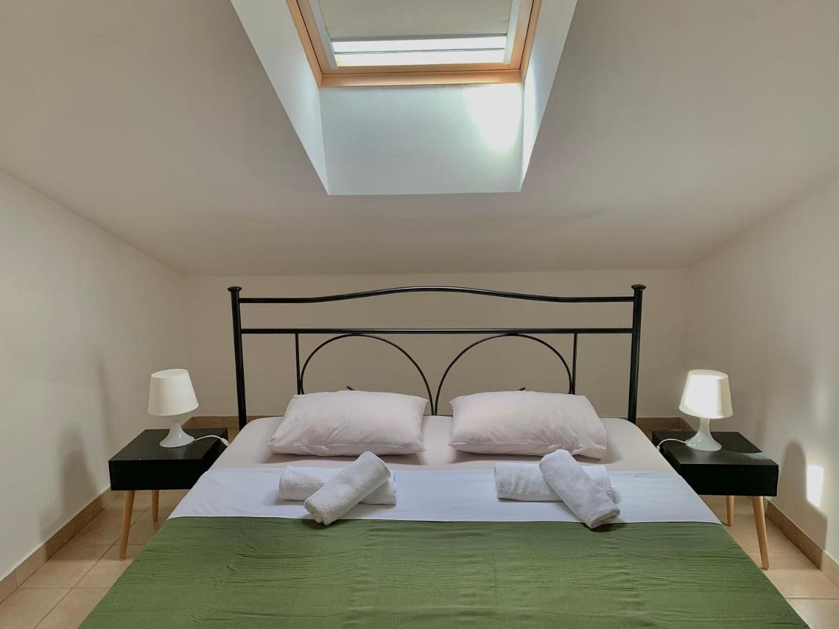 Apartments Happy Stay Center Baska Buitenkant foto