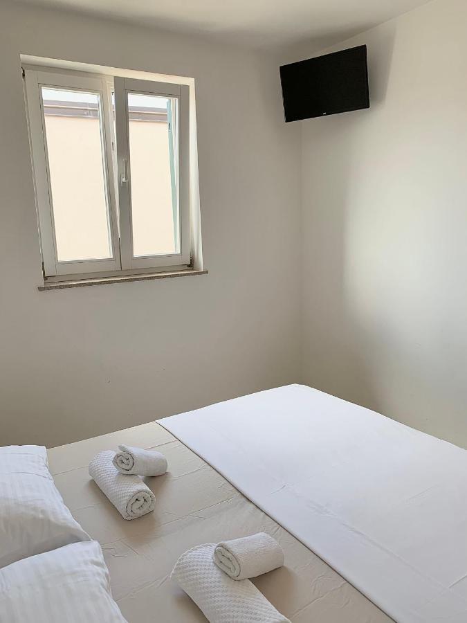 Apartments Happy Stay Center Baska Buitenkant foto