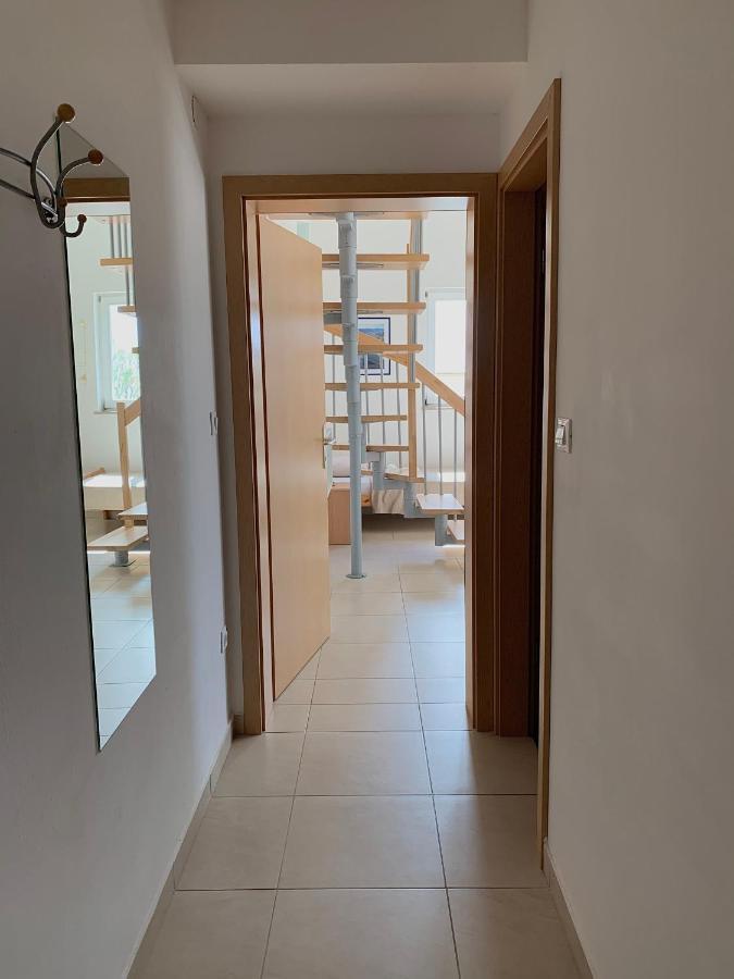 Apartments Happy Stay Center Baska Buitenkant foto
