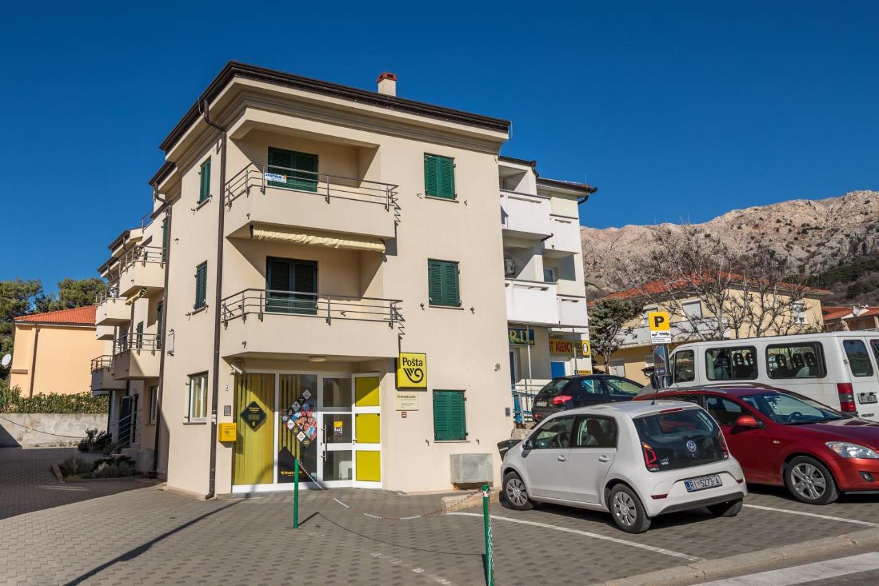 Apartments Happy Stay Center Baska Buitenkant foto