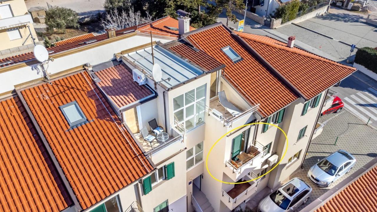Apartments Happy Stay Center Baska Buitenkant foto