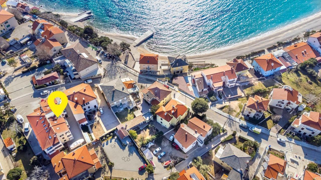 Apartments Happy Stay Center Baska Buitenkant foto